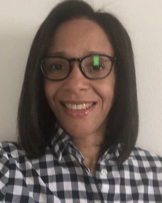 Nathalie Mac Guffie, LCSW - Your therapist